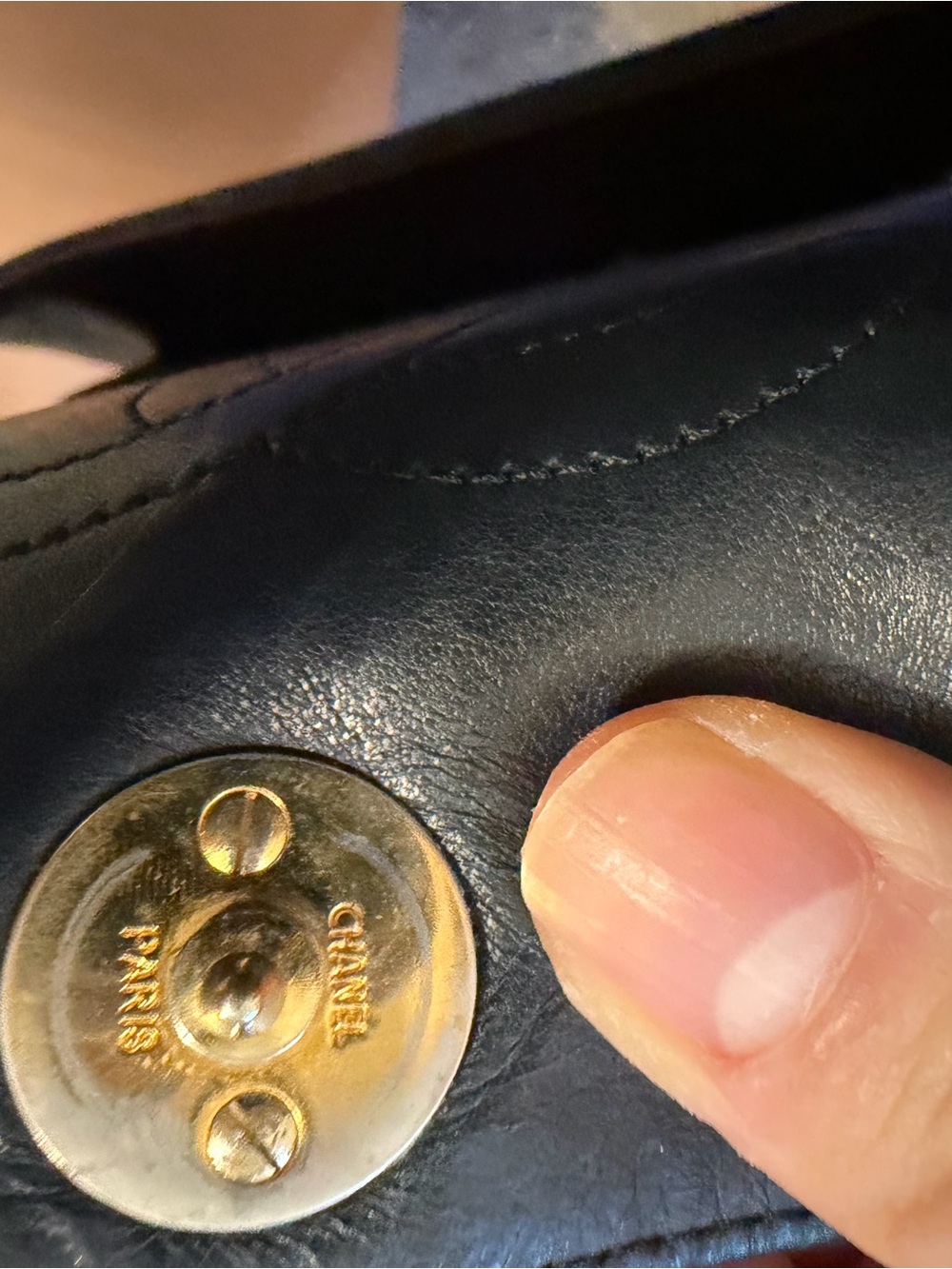 Authentic Vintage CHANEL flap bag - Picture 4 of 7